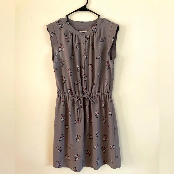 LOFT Midi Dress Warm Gray floral Size Small - Picture 1 of 3